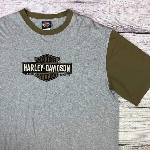 Vintage Harley Davidson Motorcycles Hays, Kansas T-shirt - Picture 1 of 6